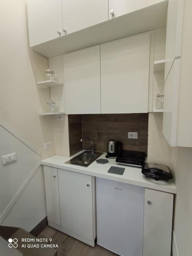 The Small House In Naples Apartment Exterior foto